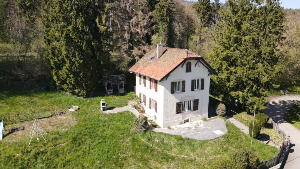 Villa de caractère mise en vente en Suisse romande