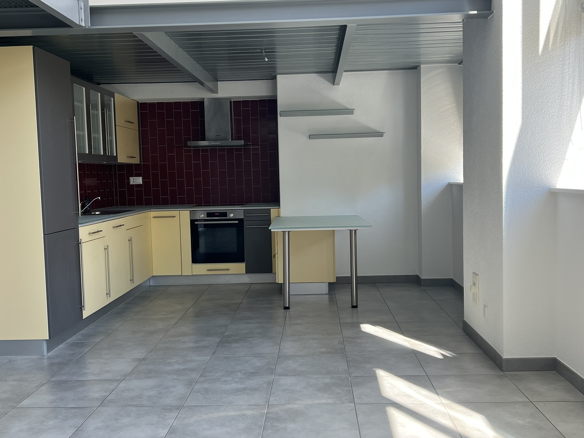 Duplex 3.5 pièces à La Chaux-de-Fonds, appartement de 80 m² sur deux niveaux